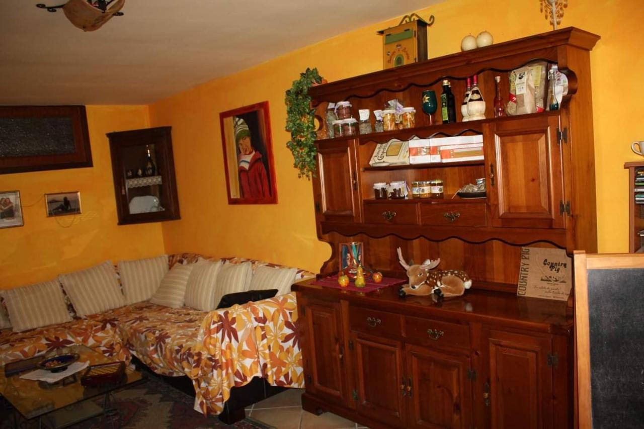 B&B Mamma Ari Fermo Exteriér fotografie