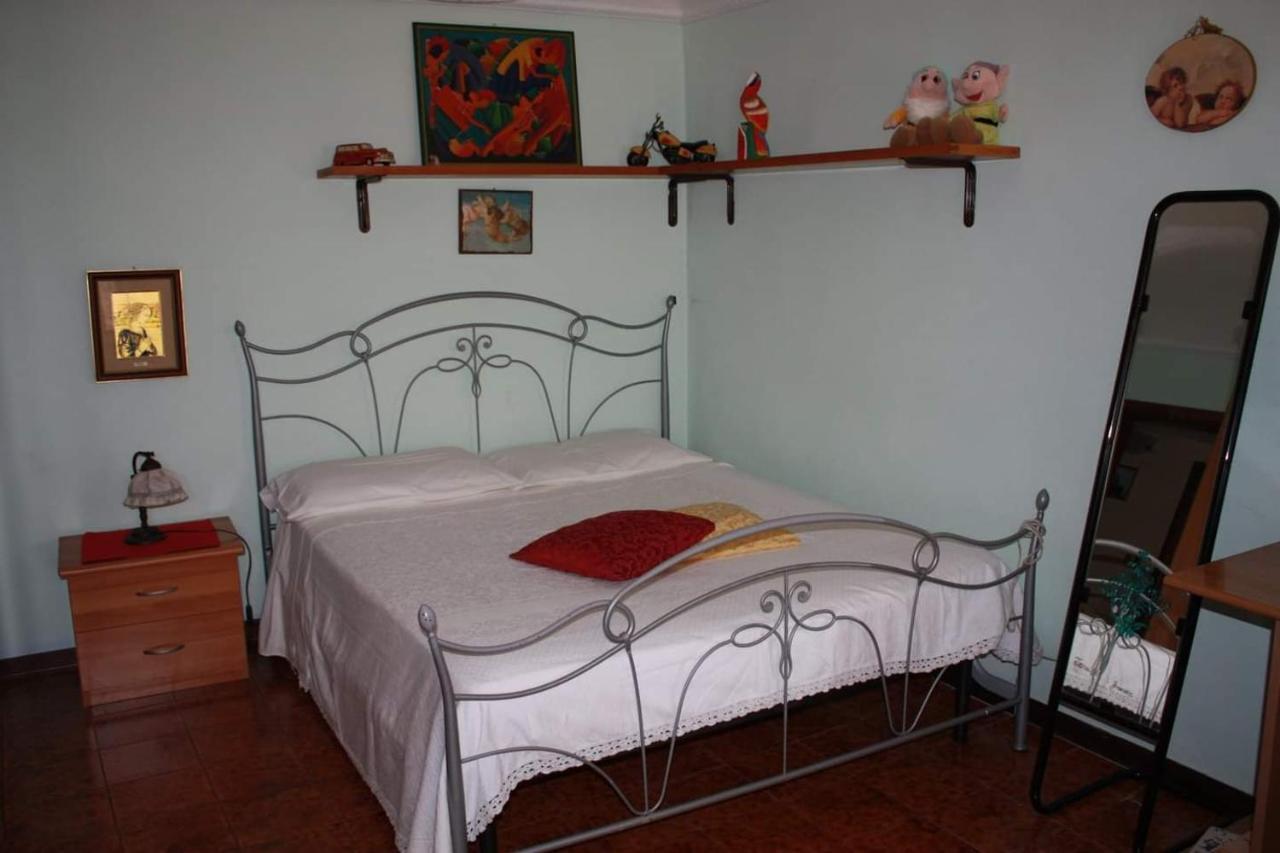 B&B Mamma Ari Fermo Exteriér fotografie
